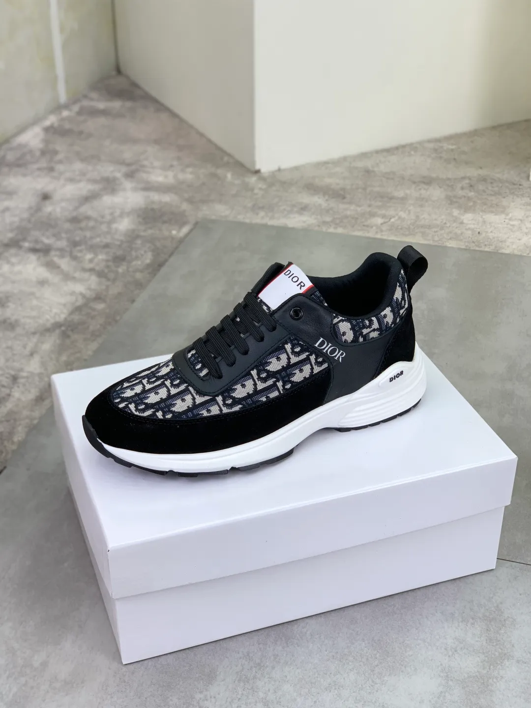 Men's Men's Shoes💰P420💰[New Style]🆘[Dior] 2025 Dior Original Lace-up Low-top Men's Shoes Classic casual shoes 🔥This model is the official classic model, with high quality and made by famous original designers. It is made of high-quality cowhide with original materials➕Comfortable and breathable mesh lining➕Pigskin insole. The perfect last shape and generous and fashionable design have attracted many consumers. Suitable for drivers to drive🚗. What you want is the highest quality in the market. Color: 3️⃣Color code number: 38--44 (45 customized)
